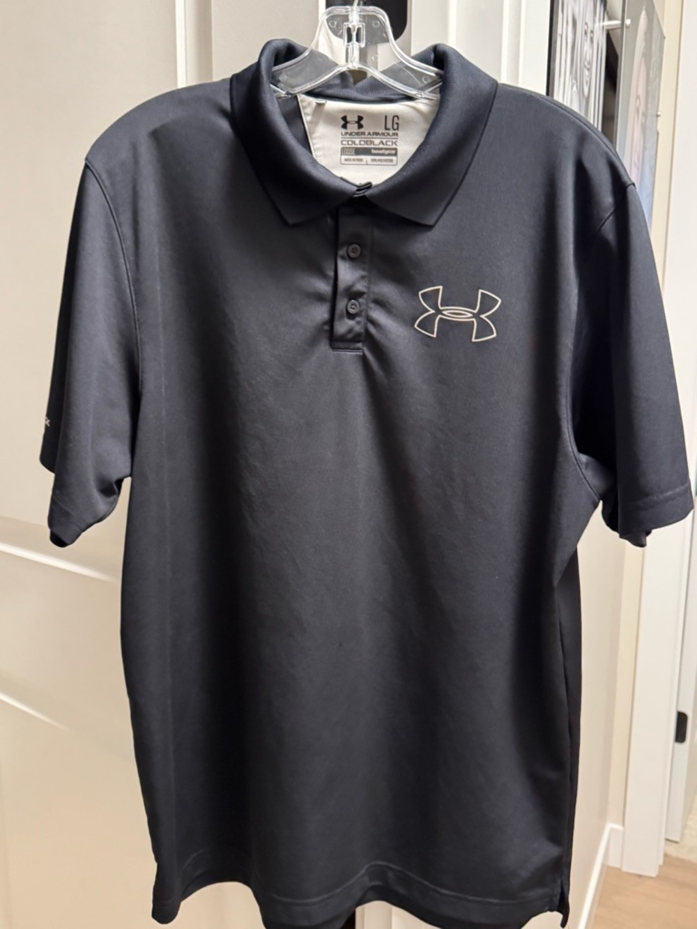 Under Armour Black Men’s Polo with Contrasting Logo